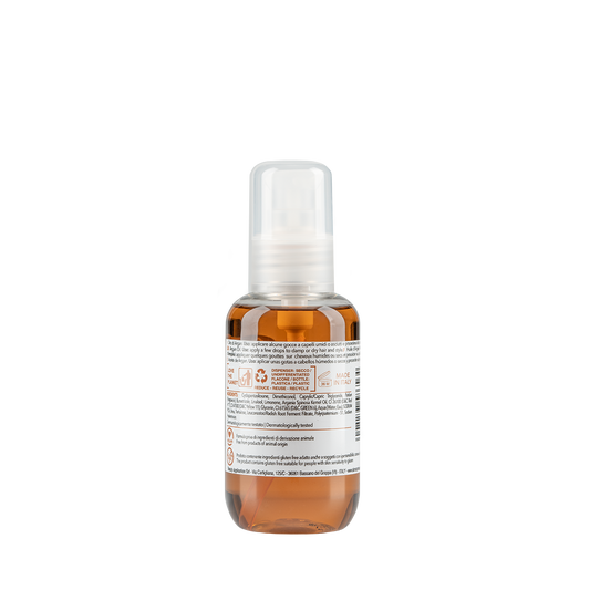 Cristalli liquidi che donano lucentezza per capelli secchi e opachi