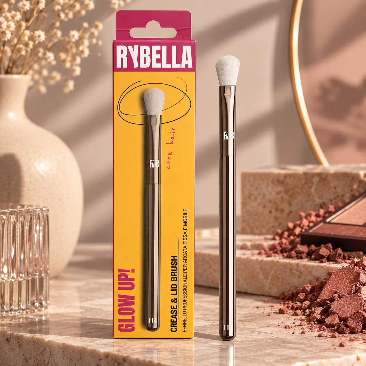 RYBELLA GLOW UP! CREASE & LID BRUSH - Pennello Occhi N.114