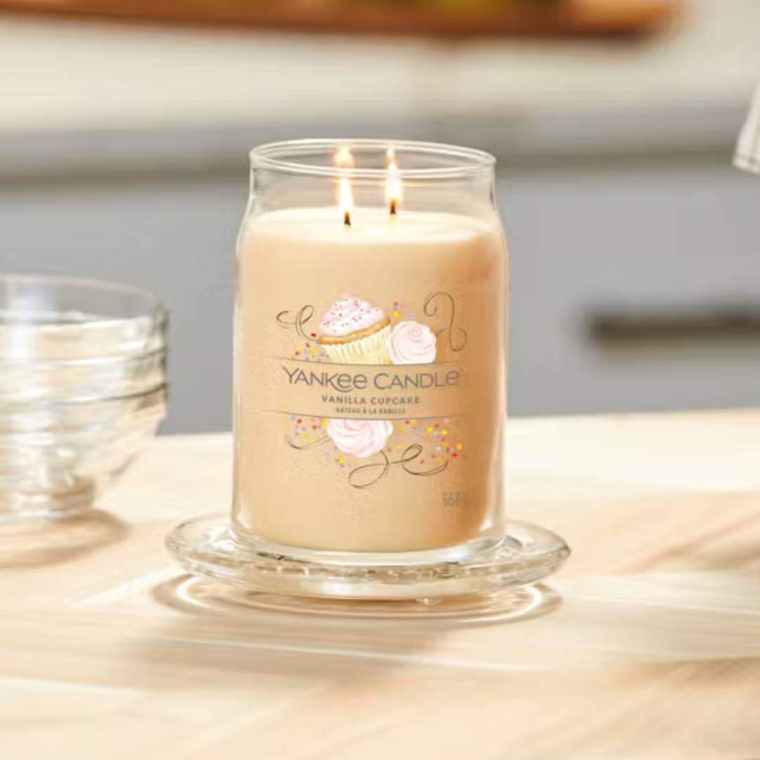 YANKEE CANDLE | Collezione Signature - VANILLA CUPCAKE