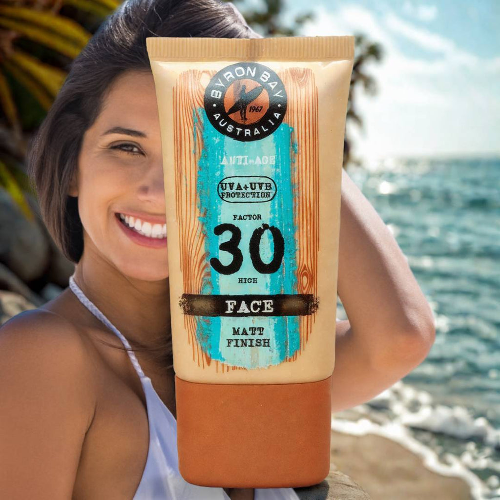 BYRON BAY ANTI AGE - Lozione Solare Viso Idratante Protettiva 50ml | Aiuta a prevenire l'invecchiamento cutaneo