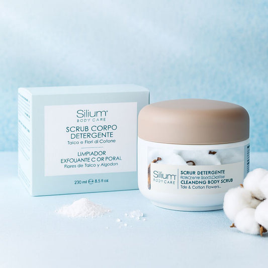 SILIUM Body Care | TALCO & FIORI DI COTONE – Scrub Corpo Detergente 250 ml