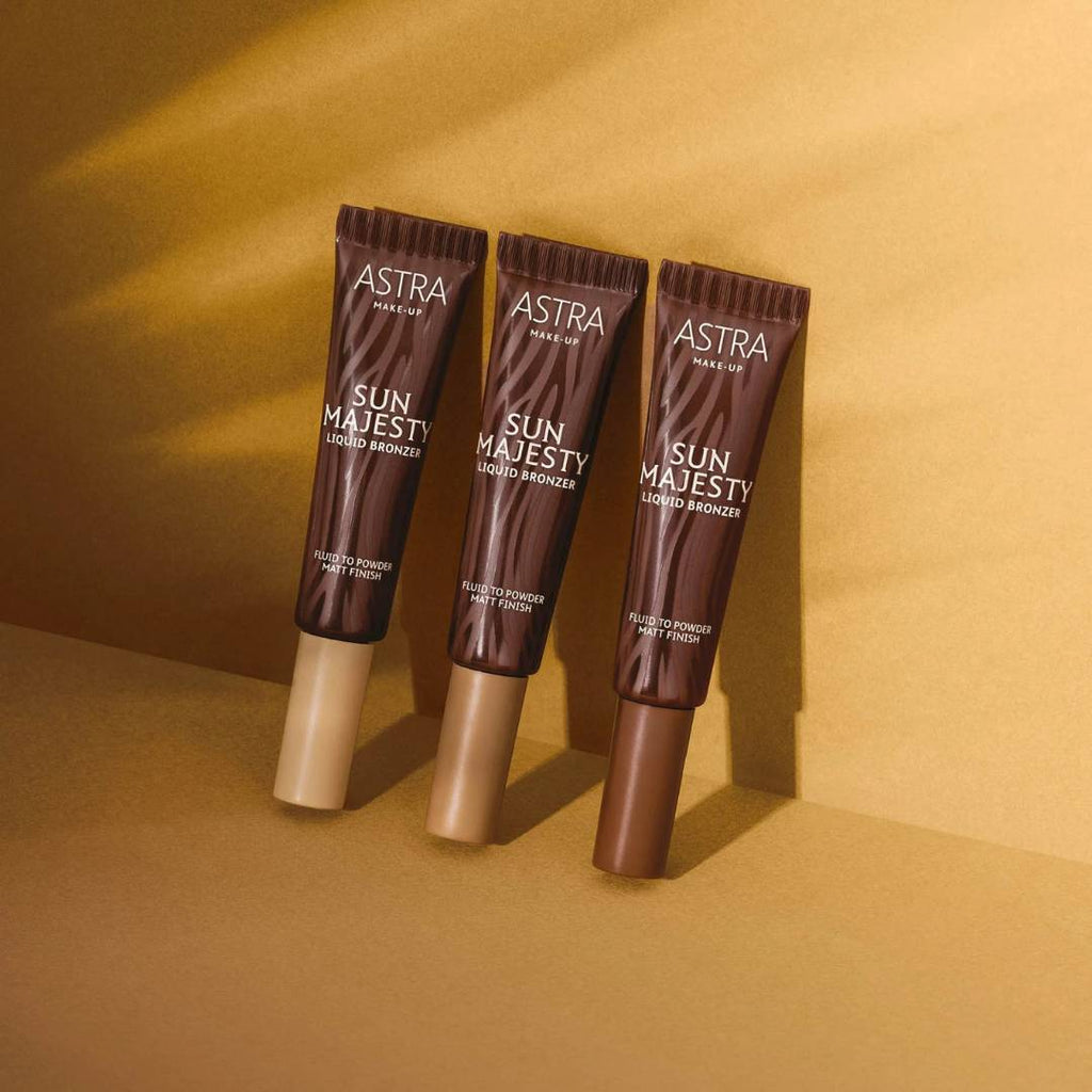 SUN MAJESTY LIQUID BRONZER - Abbronzatura Naturale, Finish Mat Vellutato