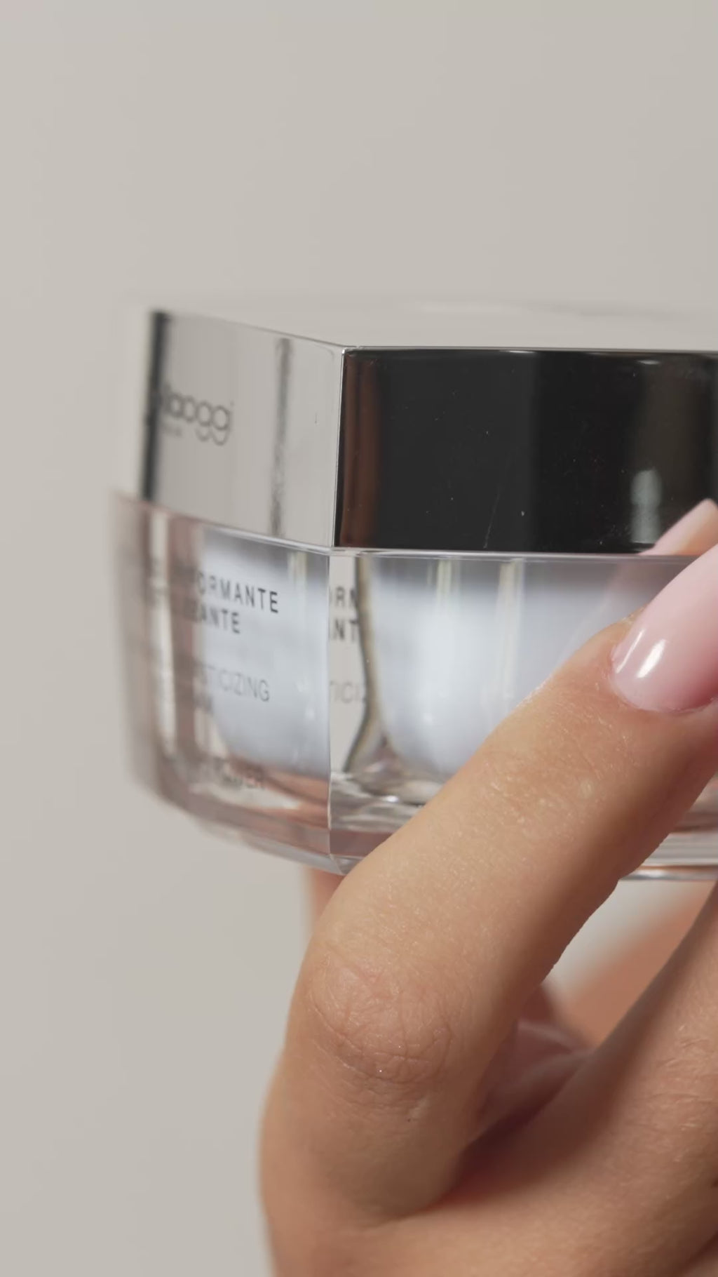 bellaoggi Care.Cube - CREMA VISO UNIFORMANTE E ELASTICIZZANTE