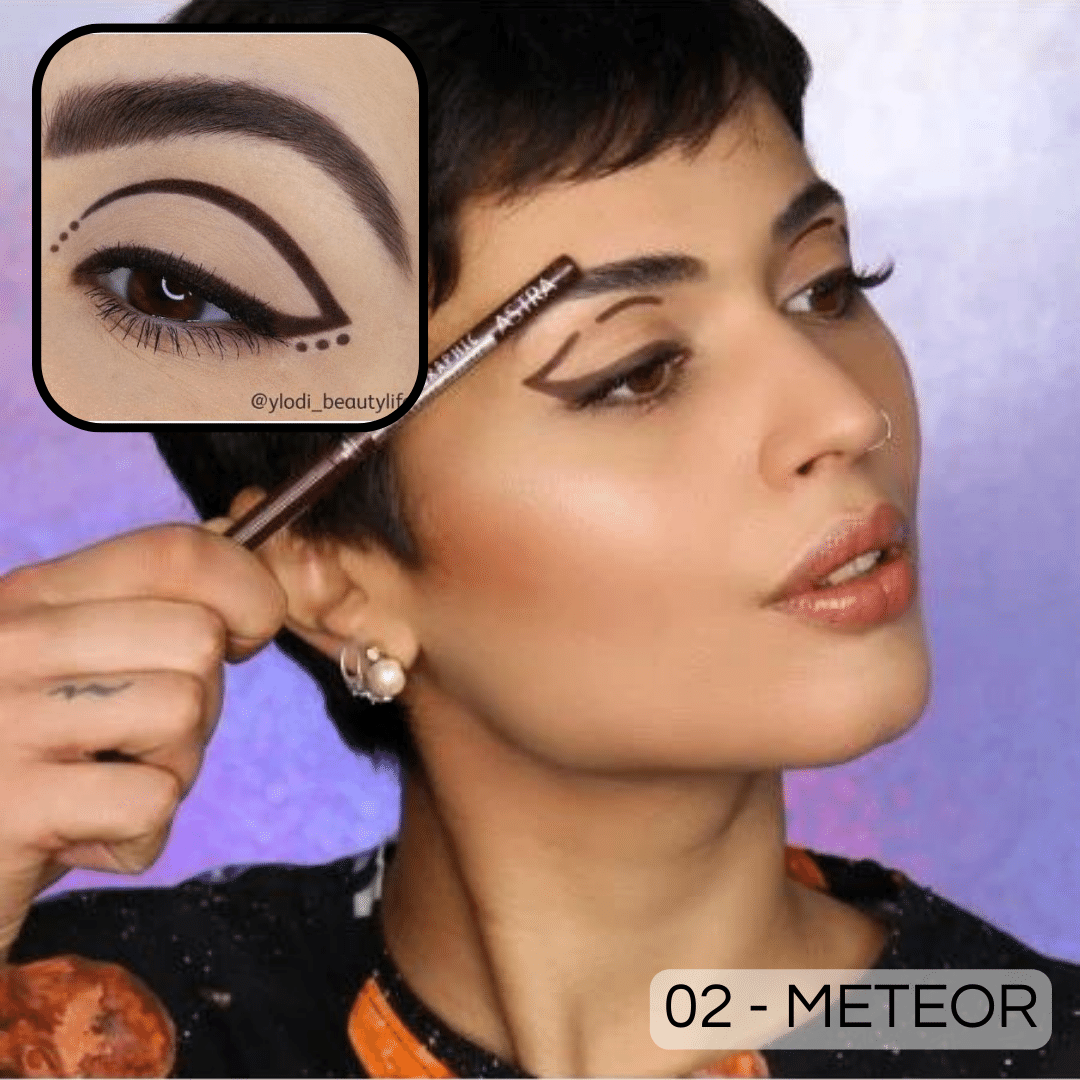 COSMOGRAPHIC - Matita occhi con punta retraibile [Waterproof Eyeliner]